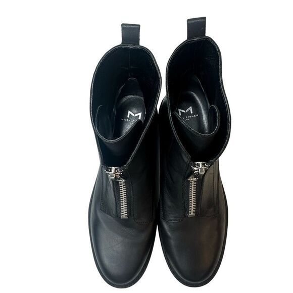 Marc Fisher LTD. Black Paralee Front Zip Leather Booties Size 9 - Picture 11 of 17